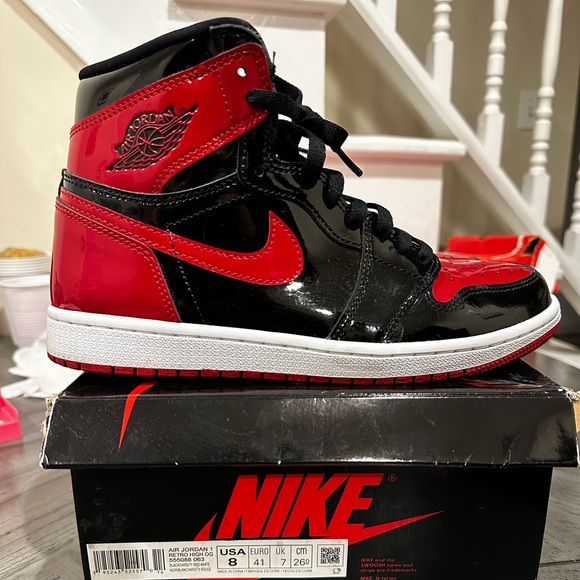 Jordan 1 Retro High OG Paten Bred